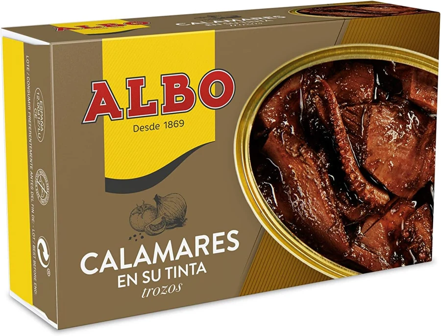 Albo Calamares en su tinta en trozos