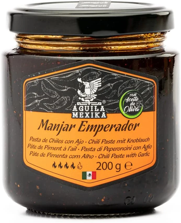 Águila Mexika Manjar Emperador, salsa macha de tres chiles y ajo
