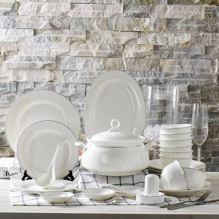 Generic Vajilla blanca con motivo vegetal tenue, 56 piezas
